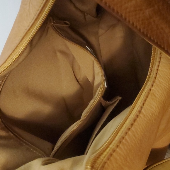 Large Vintage St John's Bay Genuine Leather Honey Camel Hobo Bag Purse Handbag - Picture 12 of 12